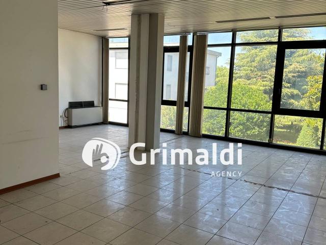 Ufficio in vendita a Mira Taglio, Veneto