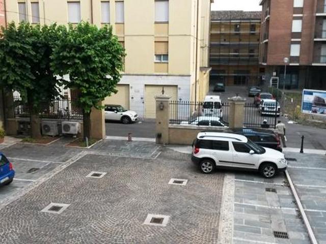 Ufficio in vendita a Unione Comuni Modenesi Area Nord, Mirandola