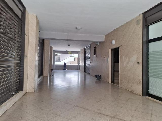 Ufficio in vendita a Puglia, Bari