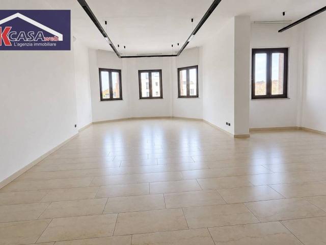 Ufficio in vendita a Monfalcone, Gorizia / Gurize / Gorica