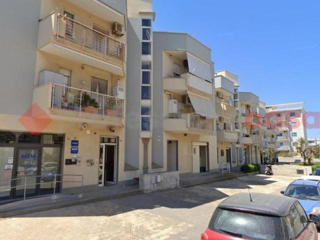 Ufficio in vendita a Puglia, Bari