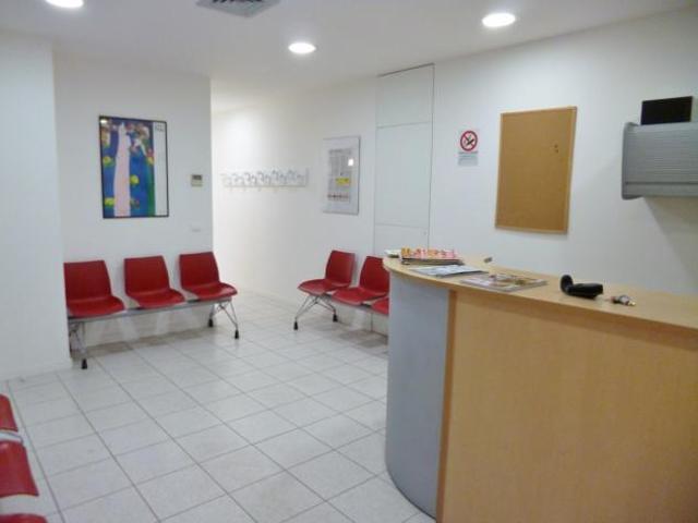 Locale Commerciale in vendita a Montebello Vicentino, Veneto