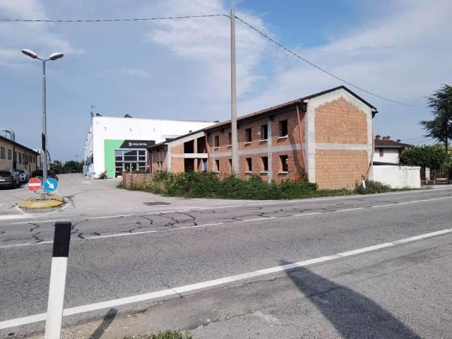 Ufficio in vendita a Centro, Montebelluna