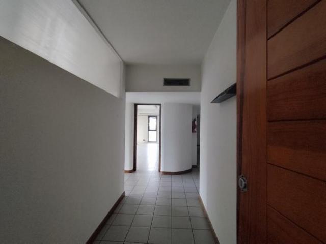 Ufficio in vendita a Montecatini Terme, Toscana