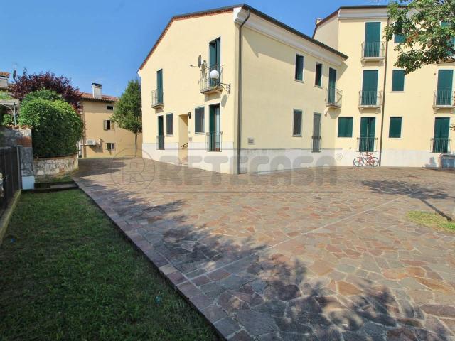 Ufficio in vendita a Alte Ceccato, Montecchio Maggiore