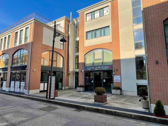 Ufficio in vendita a Montecorvino Pugliano, Pagliarone