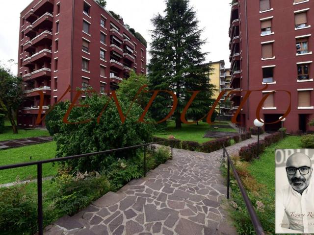 Ufficio in vendita a Grazie Vecchie, Monza