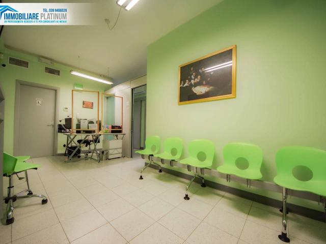 Ufficio in vendita a Muggiò, Lombardia