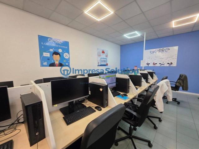 Ufficio in vendita a Fuorigrotta, Napoli