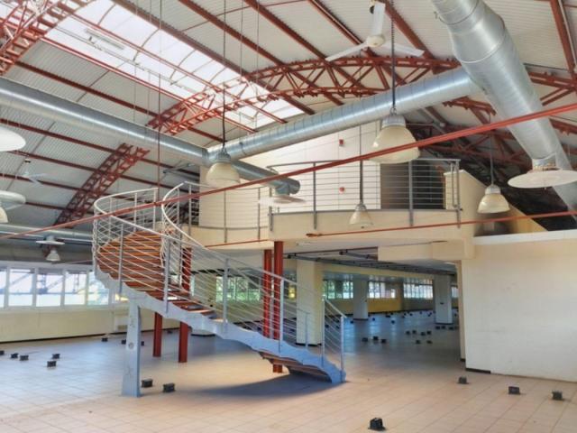 Ufficio in vendita a Nova Milanese, Lombardia