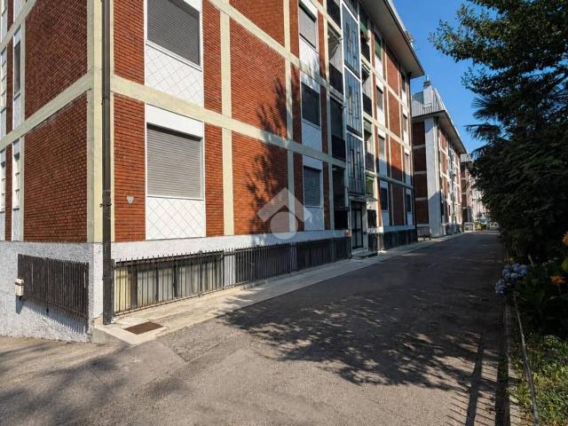 Ufficio in vendita a Novate Milanese, Lombardia