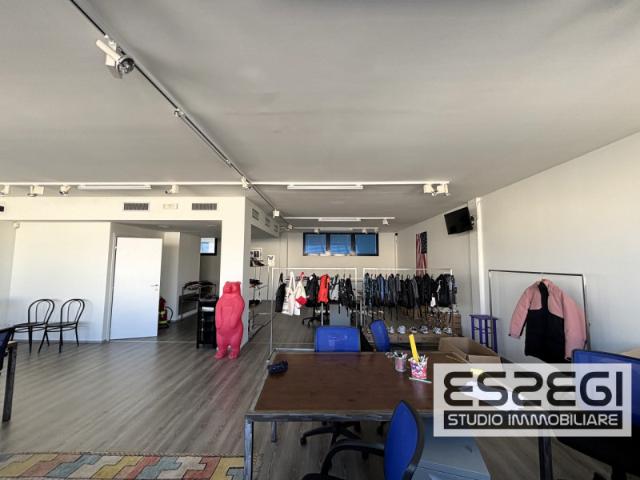 Ufficio in vendita a Noventa Padovana, Padova