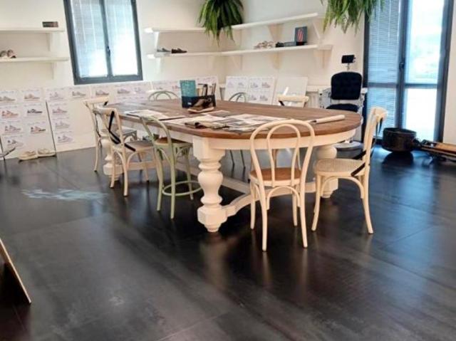 Ufficio in vendita a Noventa Padovana, Padova