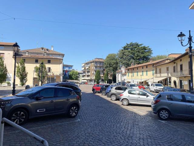 Ufficio in vendita a Osio Sotto, Lombardia