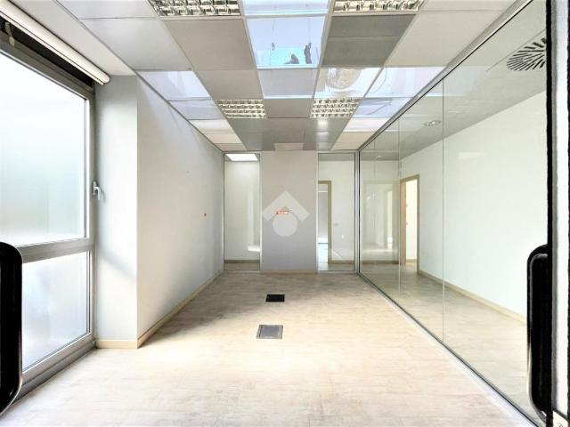 Ufficio in vendita a Camin, Padova