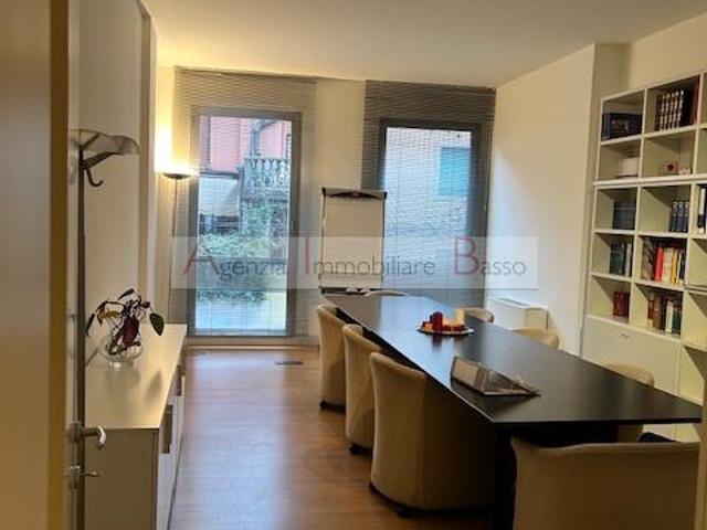 Ufficio in vendita a Arcella, Padova