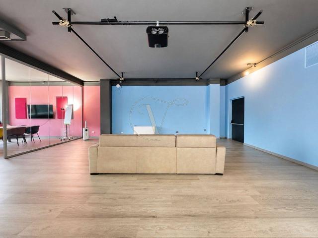 Ufficio in vendita a Stanga, Padova