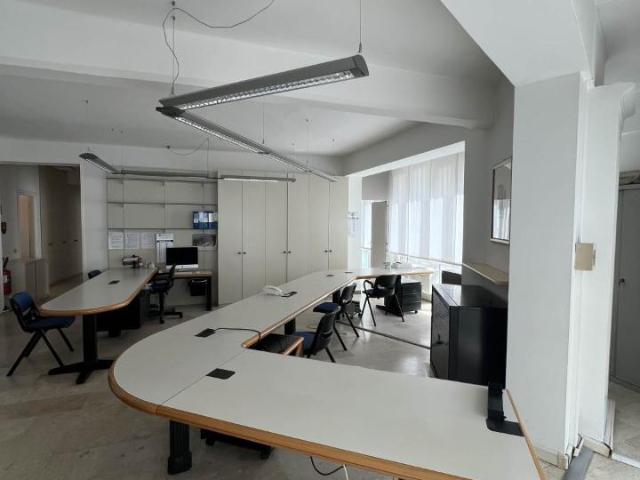 Ufficio in vendita a Padova, Veneto