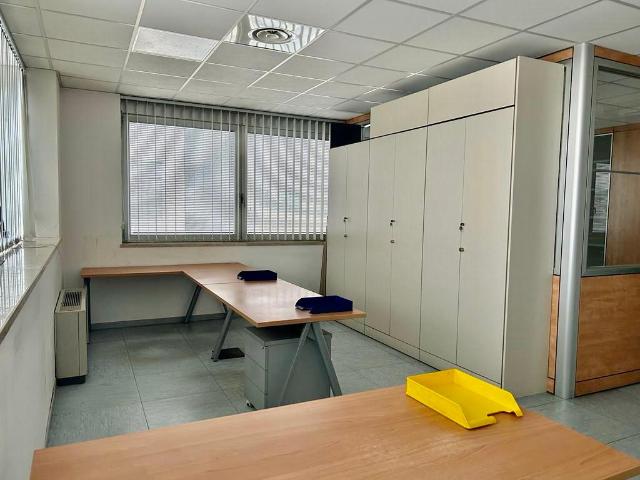 Ufficio in vendita a Padova, Veneto