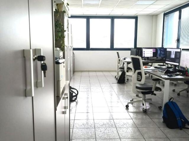 Ufficio in vendita a Camin, Padova