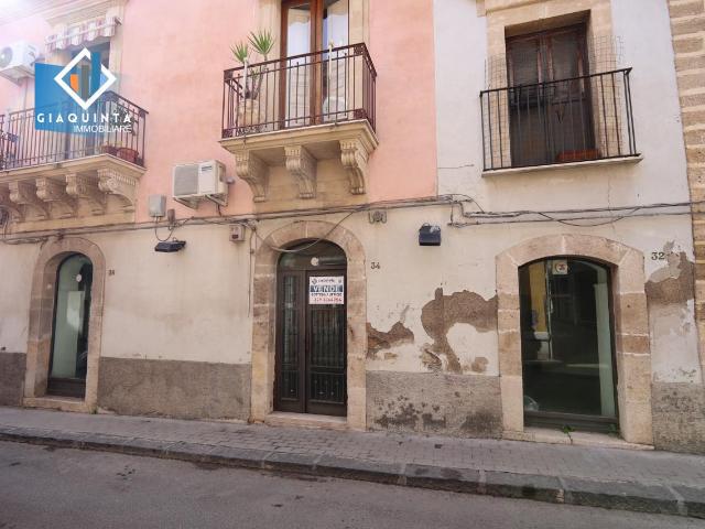 Ufficio in vendita a Palagonia, Sicilia