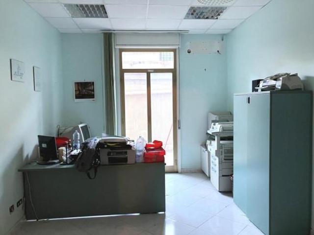 Ufficio in vendita a VI Circoscrizione, Palermo