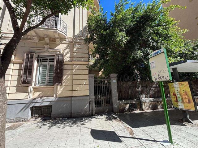 Ufficio in vendita a VIII Circoscrizione, Palermo