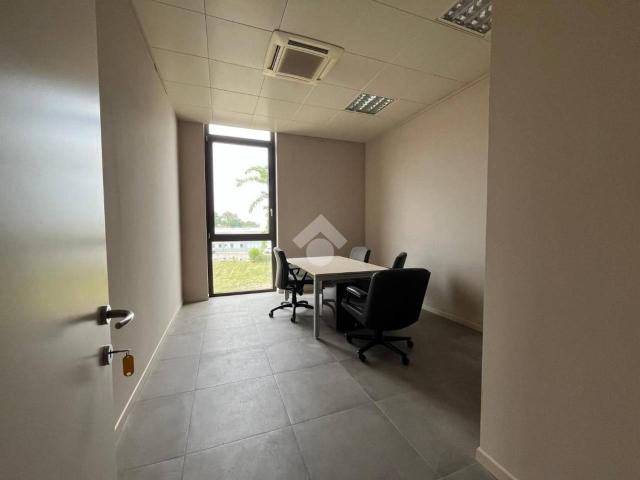 Ufficio in vendita a San Pancrazio, Sorbolo