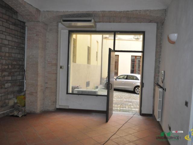 Ufficio in vendita a Parma Centro, Sorbolo