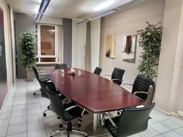 Ufficio in vendita a Parma Centro, Sorbolo