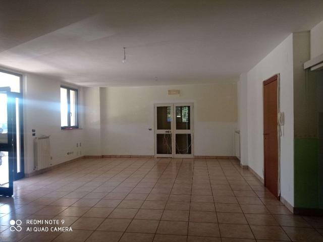 Ufficio in vendita a Madonna Alta, Cenerente