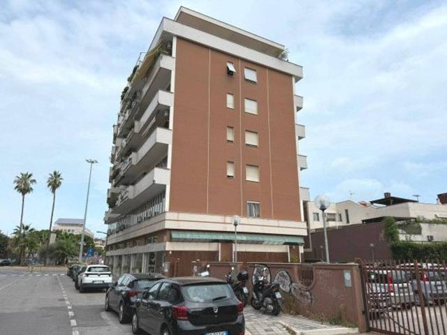Ufficio in vendita a Pescara, Abruzzo
