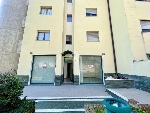 Ufficio in vendita a Pescara Colli, Pescara