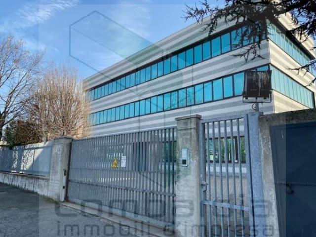 Ufficio in vendita a Mezzate, Peschiera Borromeo