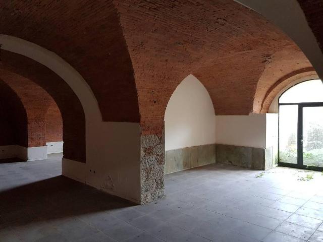 Ufficio in vendita a Colle del Lupo, Uzzano E Castello