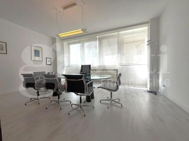 Ufficio in vendita a Piemonte, Torino