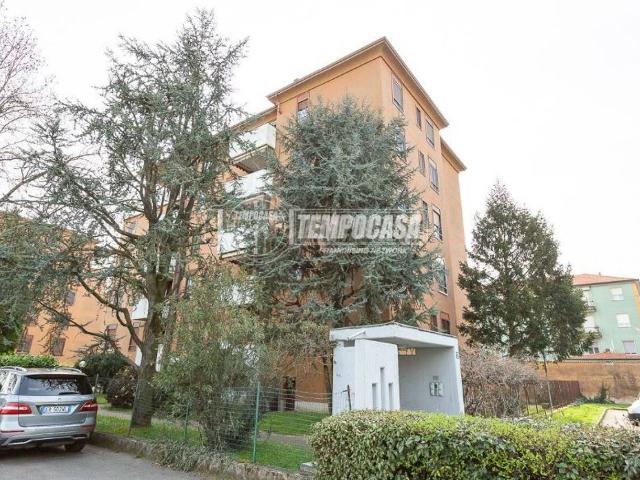Ufficio in vendita a Pioltello, Lombardia