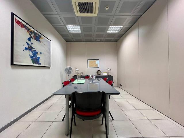 Ufficio in vendita a Ospedaletto, Pisa