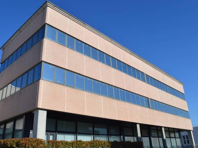 Ufficio in vendita a Pistoia, Nespolo