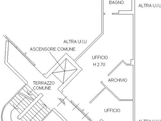 Ufficio in vendita a Papaiano, Lecchi