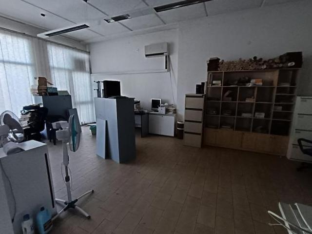 Ufficio in vendita a Lecchi, Toscana