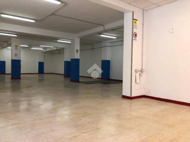 Ufficio in vendita a Primavera, Pomezia