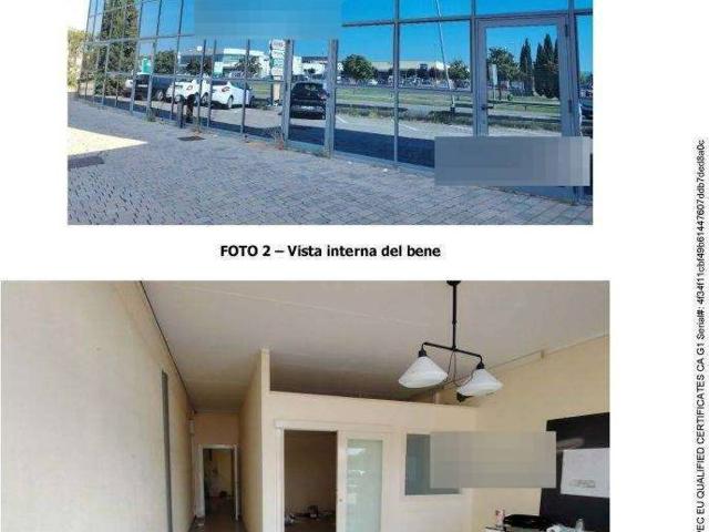 Ufficio in vendita a Le Melorie, Ponsacco