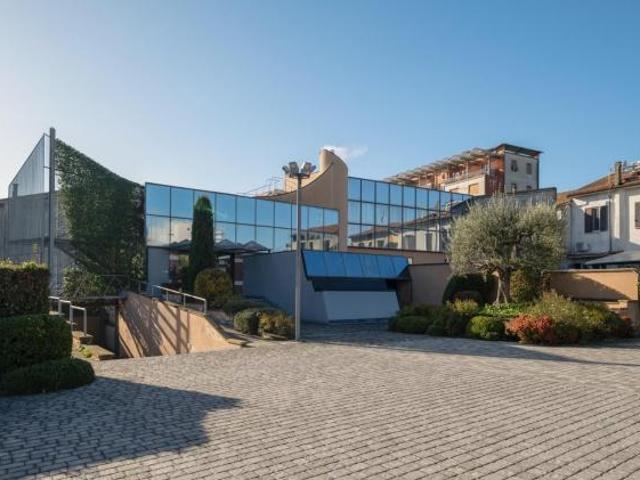 Ufficio in vendita a Pontedera, Toscana