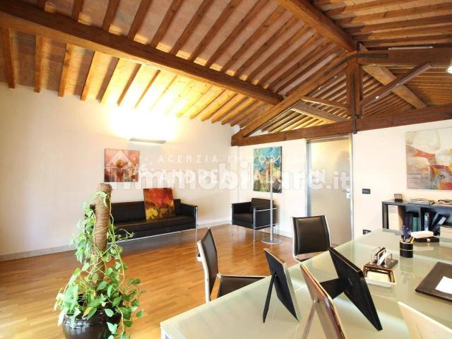 Ufficio in vendita a Pontedera, Toscana