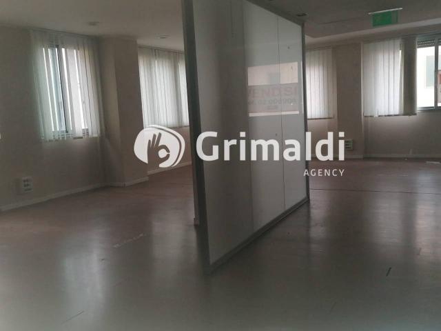 Ufficio in vendita a Pontedera, Toscana