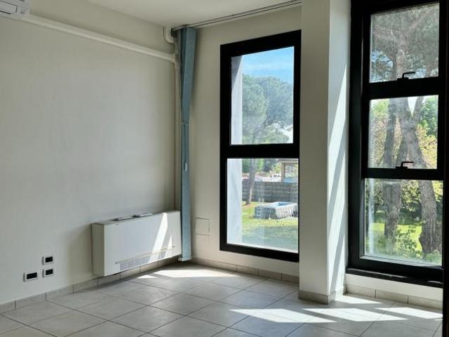 Ufficio in vendita a Pontedera, Toscana