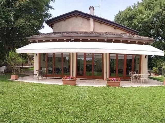 Palazzo in vendita a Ponti Sul Mincio, Lombardia