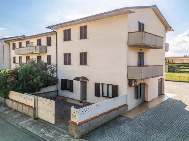 Ufficio in vendita a Santa Maria A Monte, Toscana