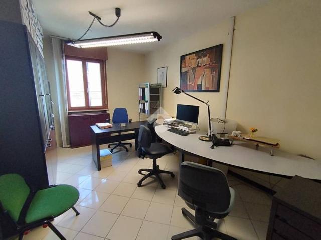 Ufficio in vendita a Preganziol, Treviso